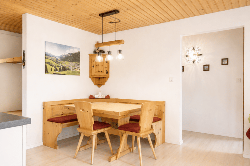 Schöne 3.5 Zimmerwohnung am Sonnenhang (6)