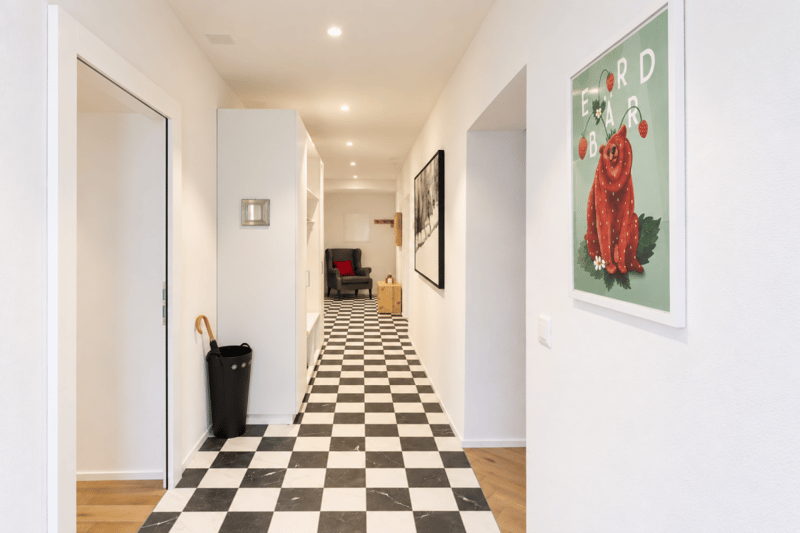 3.5 Zimmerwohnung mit extravagantem Innenausbau (8)