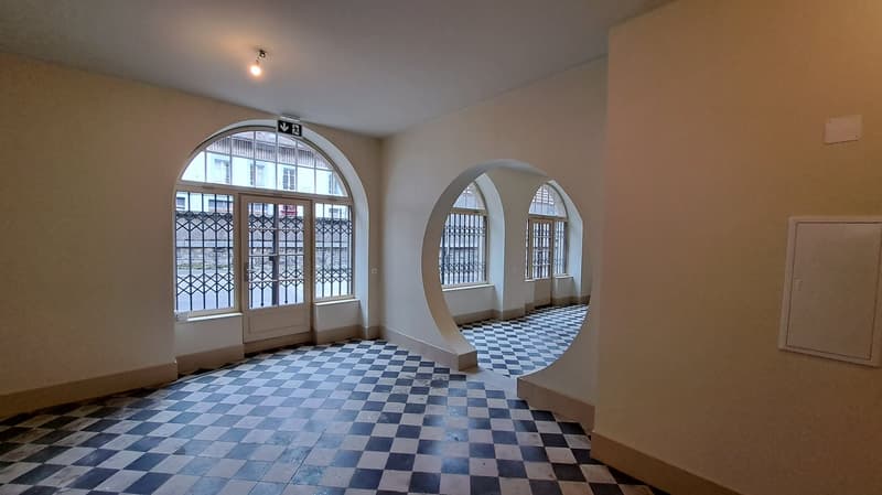Arcade commerciale à Lausanne (3)