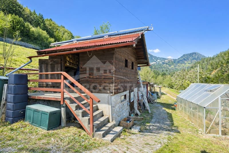 AUTHENTIQUE CHALET RÉNOVÉ AU COEUR DES ALPES VAUDOISES (13)