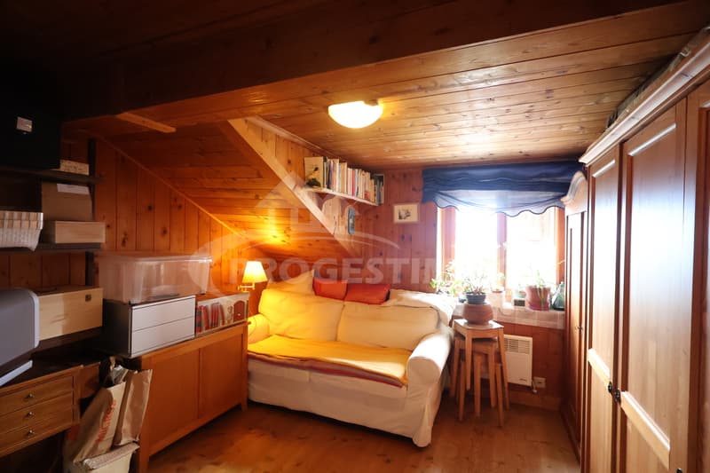 BEL APPARTEMENT AVEC VUE SUR LE GRAND CHAVALARD (10)