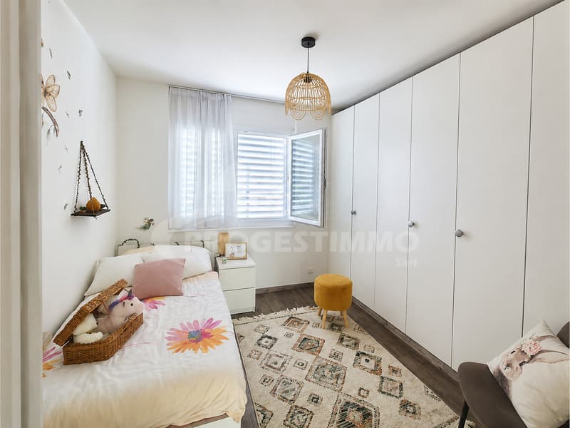MAGNIFIQUE APPARTEMENT 5.5 PIÈCES AVEC TERRASSE ET JARDIN PRIVATIF (6)