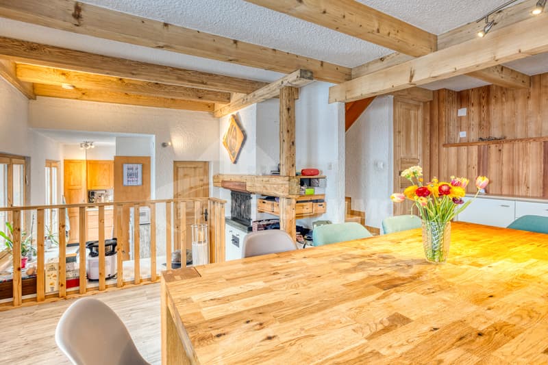 CHALET D'EXCEPTION AU COEUR DU VALAIS (5)