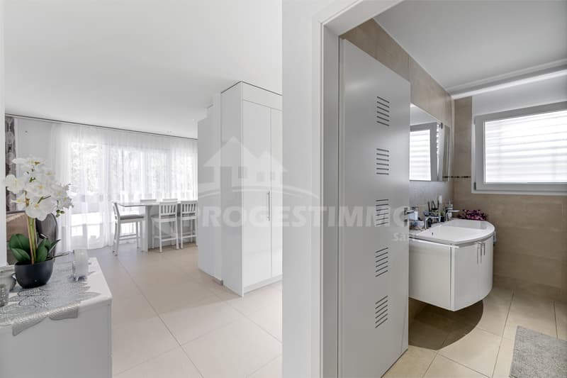 BELLE VILLA MODERNE DE DEUX LOGEMENTS (8)