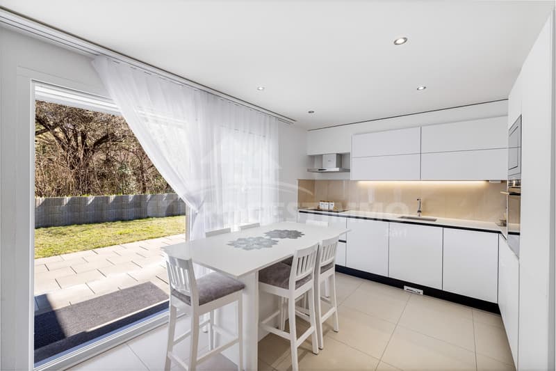 BELLE VILLA MODERNE DE DEUX LOGEMENTS (7)