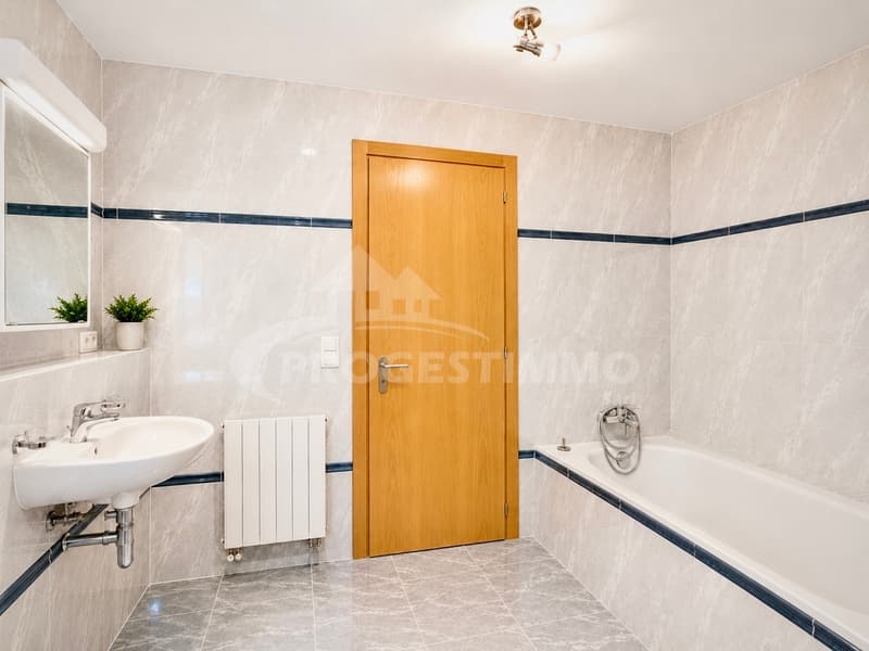 LUMINEUX DUPLEX AUX BAINS DE SAILLON (7)