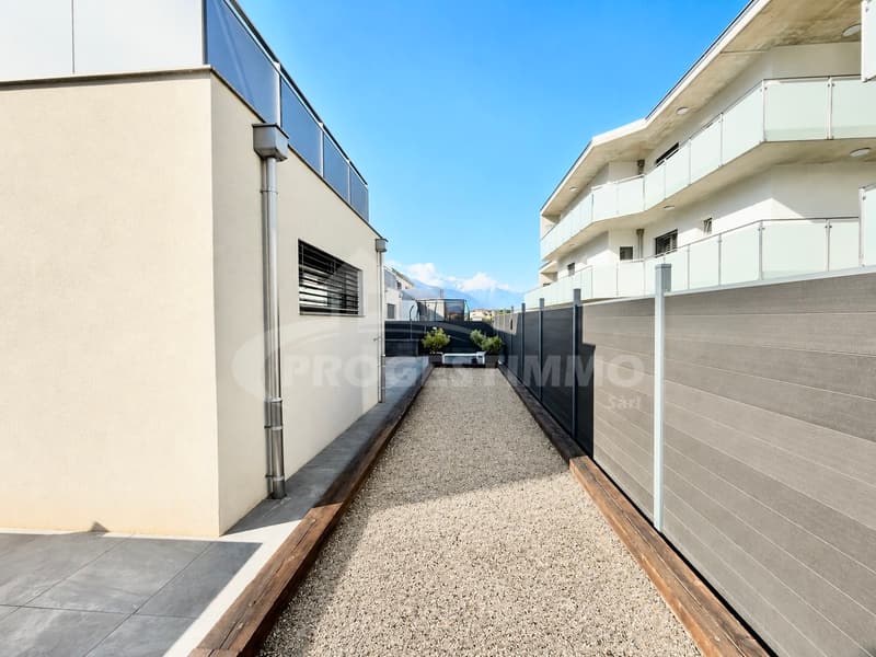MAISON MITOYENNE DE 4,5 PIÈCES DANS UN QUARTIER PAISIBLE ET PRIVILÉGIÉ (2)