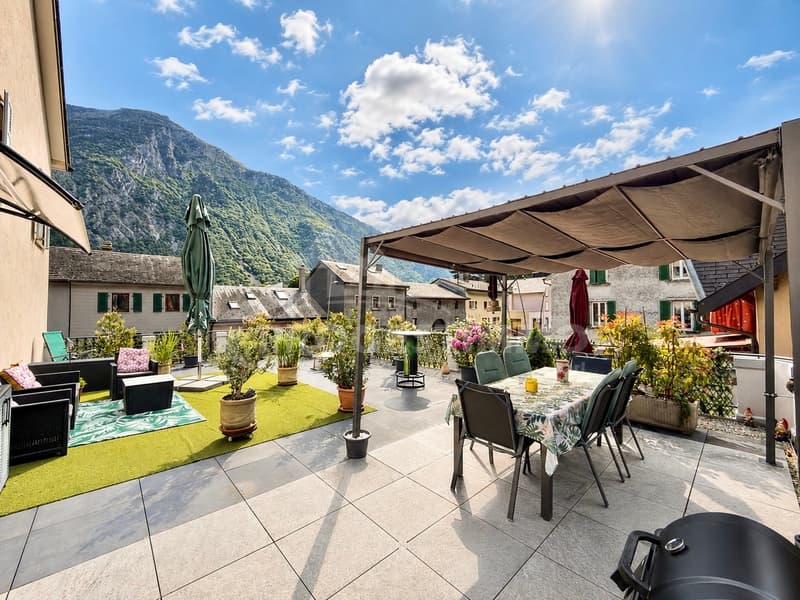 APPARTEMENT DE CHARME AVEC SPACIEUSE TERRASSE PANORAMIQUE (10)