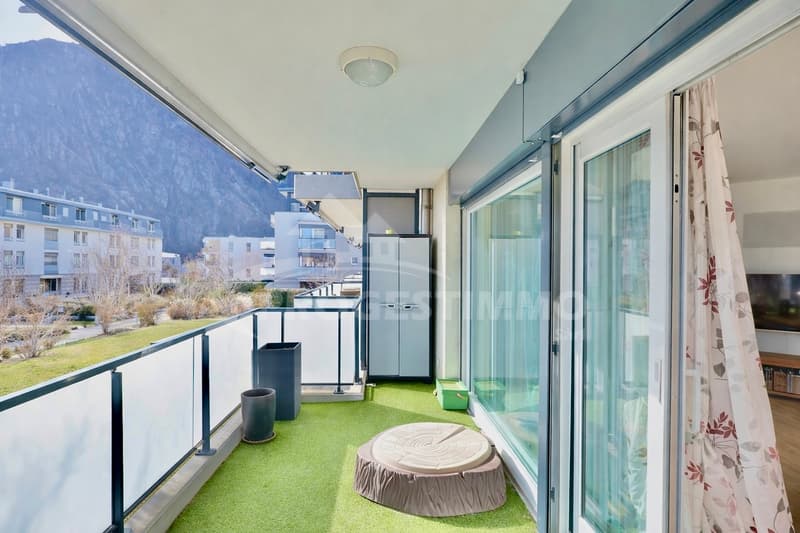 EXCEPTIONNEL APPARTEMENT 4.5 PIÈCES DANS UN ENVIRONNEMENT PAISIBLE (8)