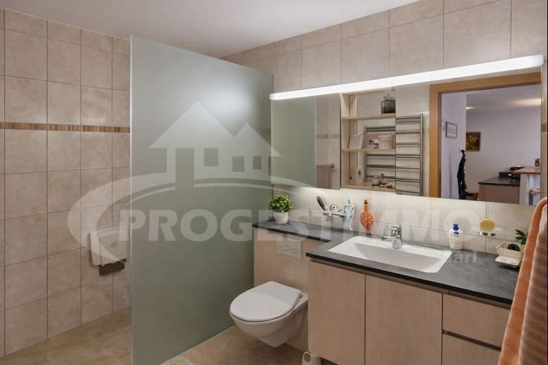 APPARTEMENT DANS LES BAINS DE SAILLON (5)