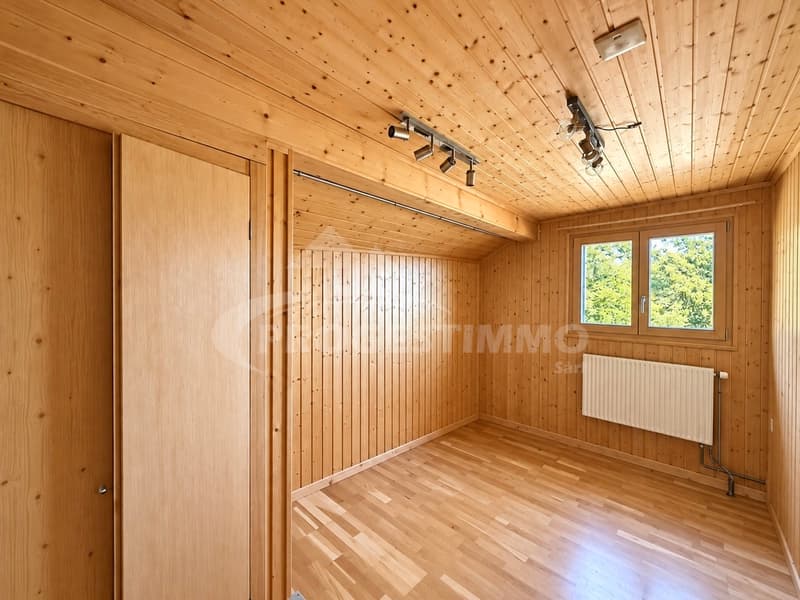 MAISON DE 2 APPARTEMENTS À RÉNOVER (2)