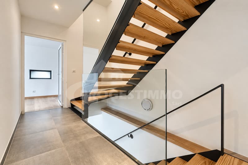 CHARMANTE PETITE MAISON RÉNOVÉE AVEC GOÛT (5)
