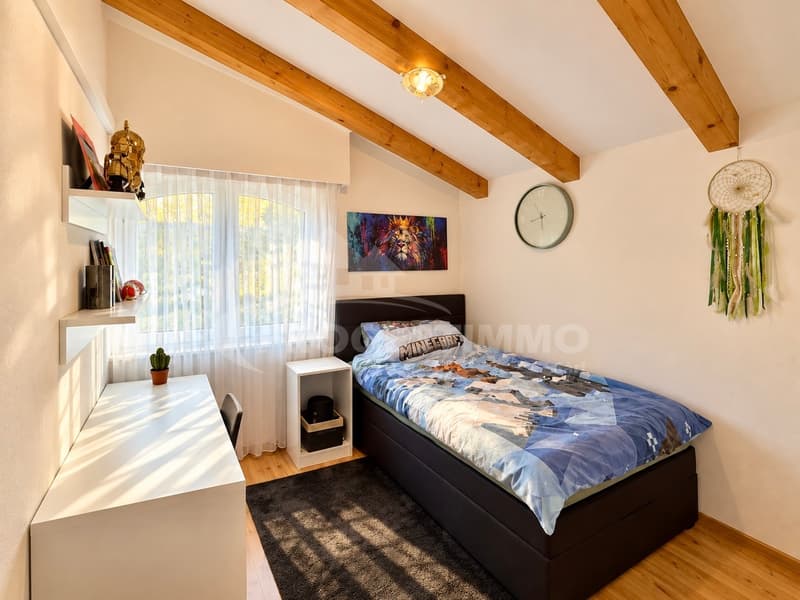 SPACIEUSE VILLA RÉNOVÉE DE 6,5 PIÈCES (6)
