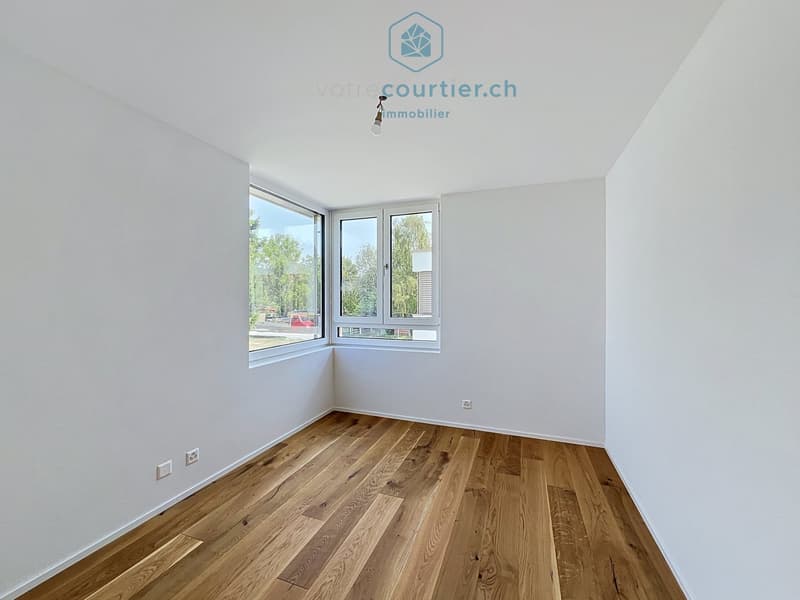 Villa contemporaine neuve en pignon avec jardin - disponible de suite (14)