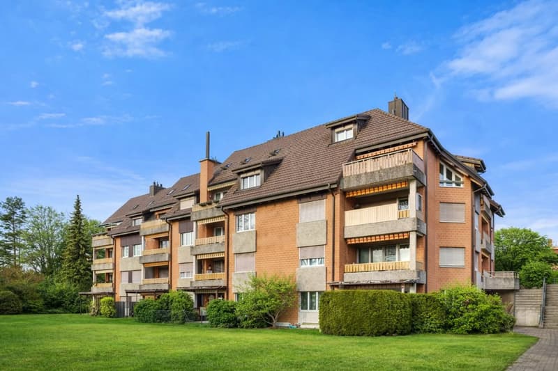 4.5-Zimmer-Wohnung & separatem Büro im Untergeschoss (3)