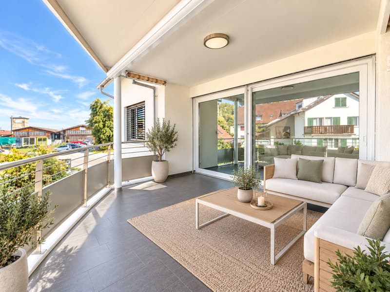 4.5 Zimmer-Wohnung in MINERGIE mit grossem Balkon (2)