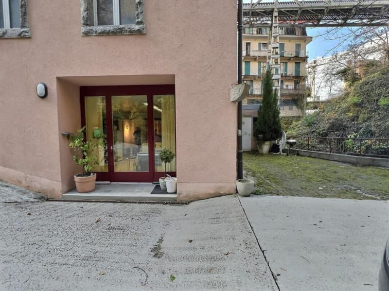 Administratif/Bureau 3.5 pièces 154 m2 à Montreux (2)