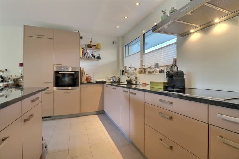 Spacieux appartement de 5.5 pièces (2)