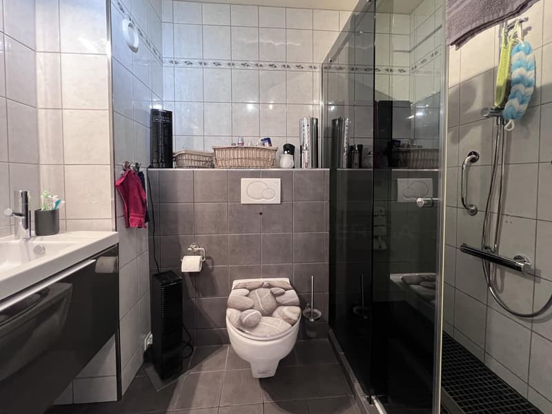 Salle de douche - Étage