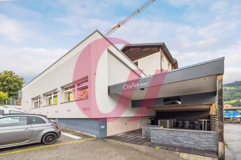 Immeuble commercial au centre de Charmey ! (2)