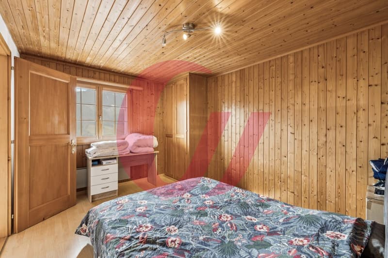 Chalet de 4.5 pièces à Crésuz avec vue panoramique ! (9)