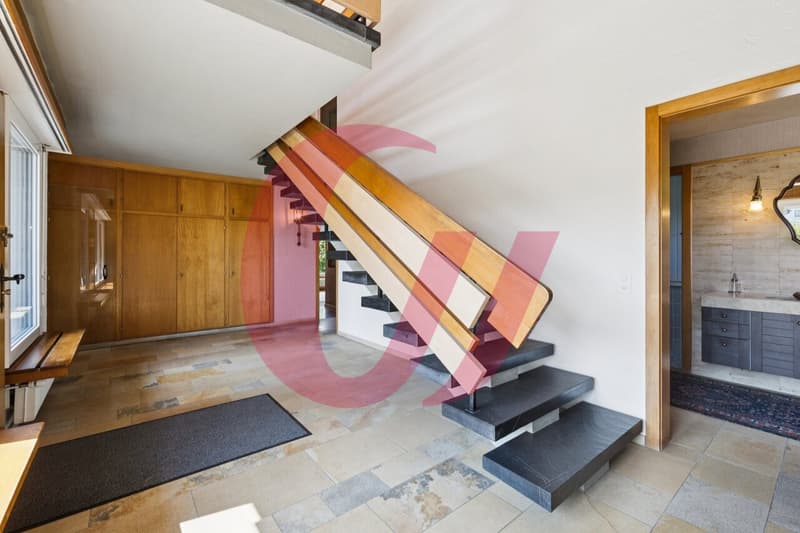 Maison de 7.5 pièces sise sur 3 niveaux (10)