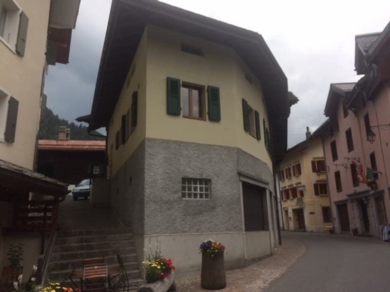 Potentiel : Maison d'habitation à affectation mixte au coeur du Sépey. (11)
