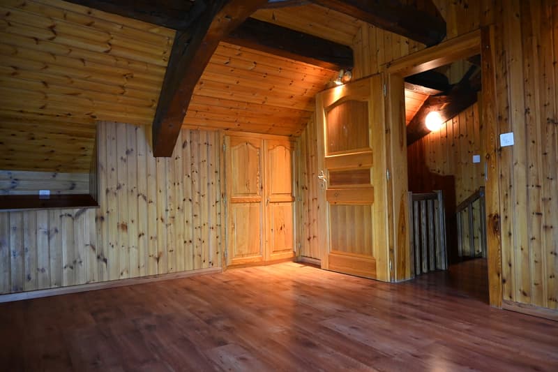 Enfin il y a un appartement disponible à Miex sur Vouvry. Faites vite (4)