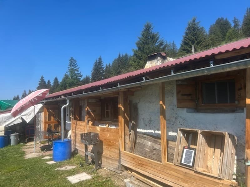 Chalet bergerie au calme à la montagne. Confort rustique. Unique ! (4)