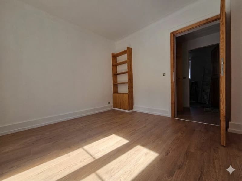 Appartement de 2.5 pièces refait à neuf ! (8)