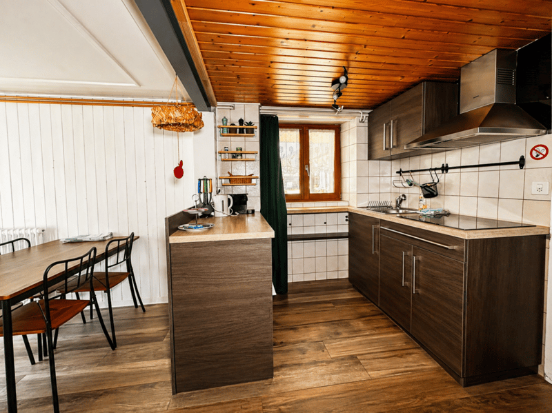 Superbe maison de 4 appartements (12)