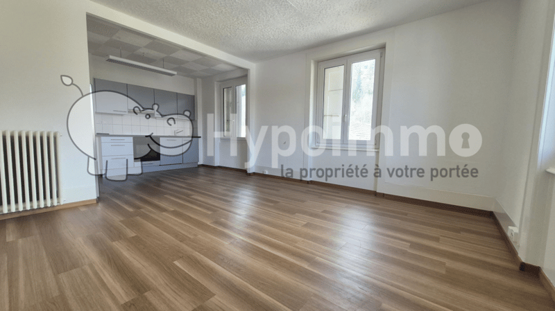 Appartement de 3 pièces avec balcon au Locle (1)