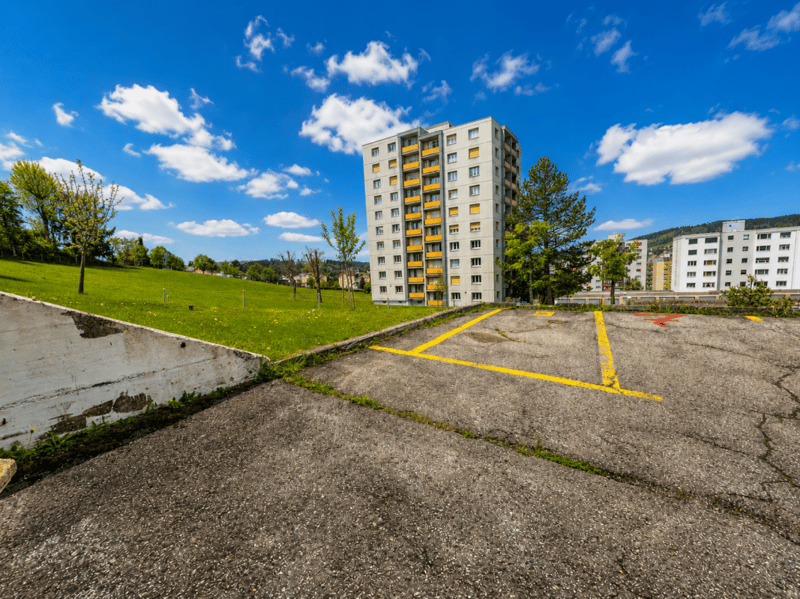 Appartement de 3 pièces avec véranda et situation privilégiée (19)