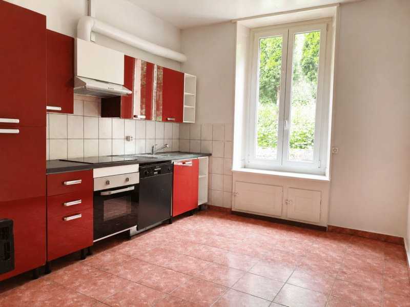 Grand appartement de 4.5pcs au centre-ville (2)