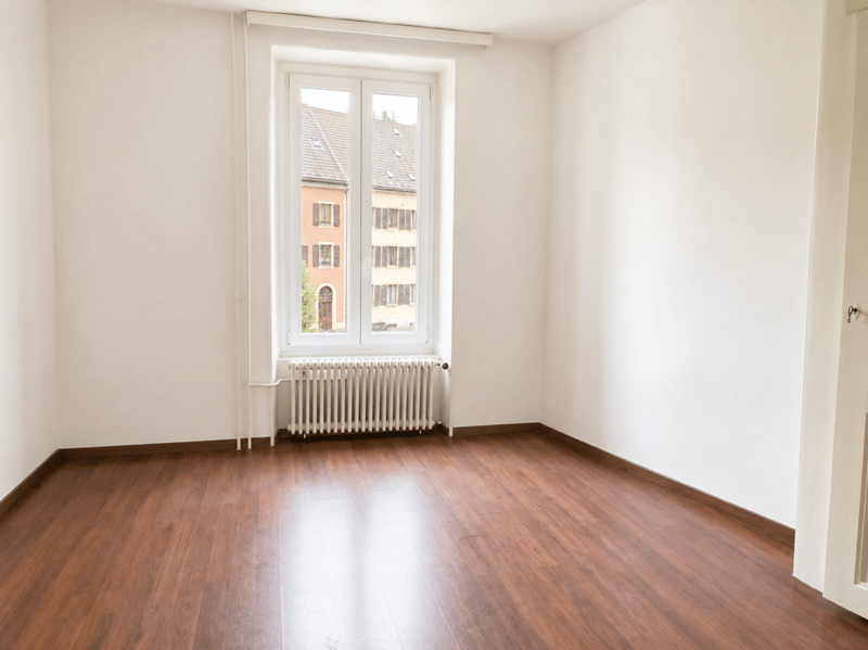 Grand appartement de 4.5pcs au centre-ville (8)
