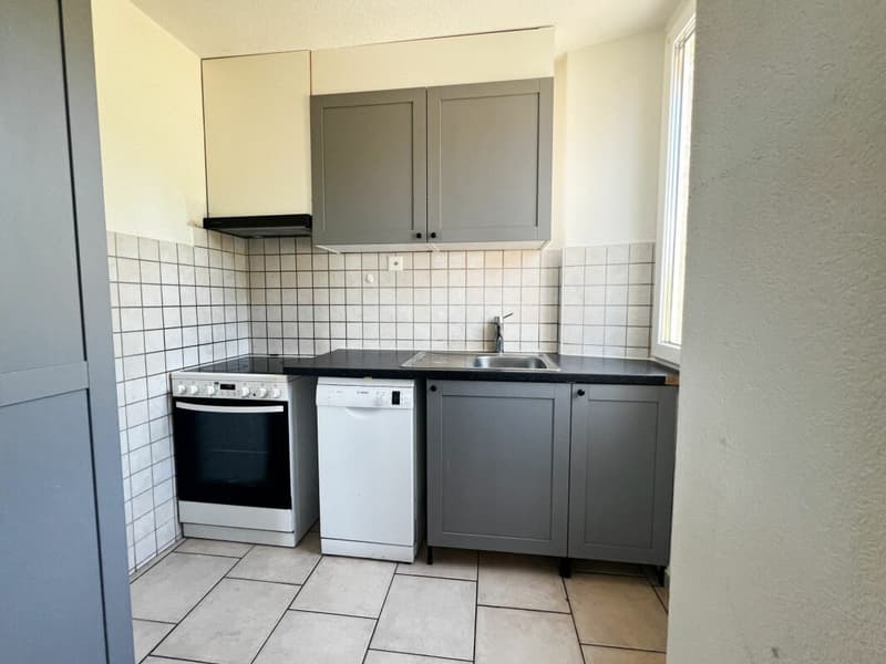 Appartement de 5.5 pièces au rez (5)