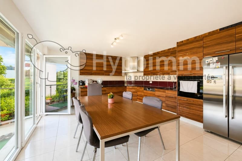 Magnifique appartement de 4,5 pièces avec grand balcon (1)