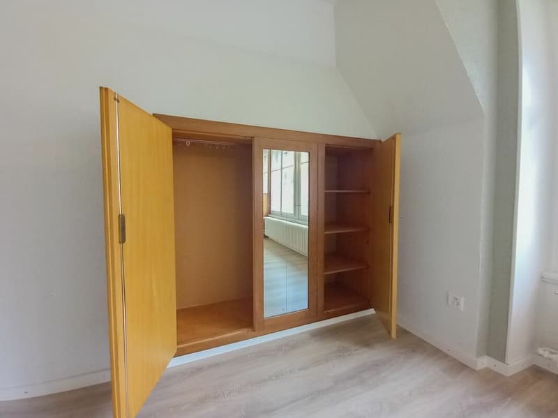 Joli studio situé au Quartier Neuf (6)