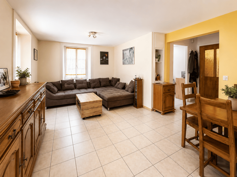 Charmante villa mitoyenne avec garages (10)