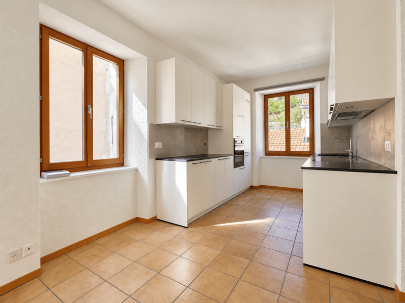 Grand appartement de 4.5 pièces avec cheminée (3)