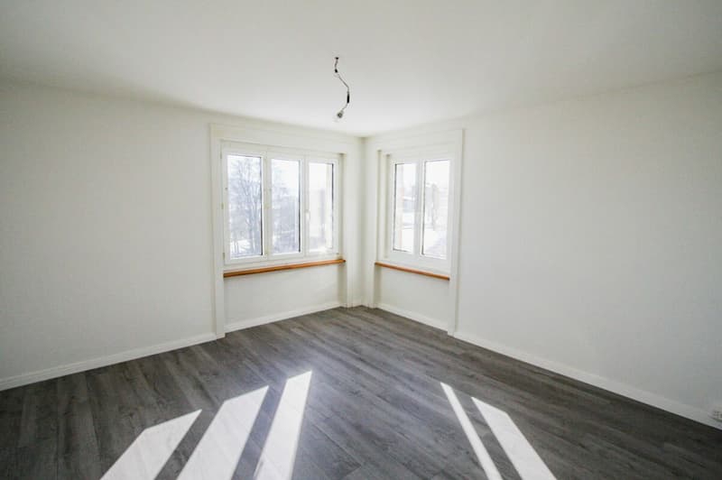 Lumineux appartement de 3.5 pièces aux Ponts-de-Martel (2)