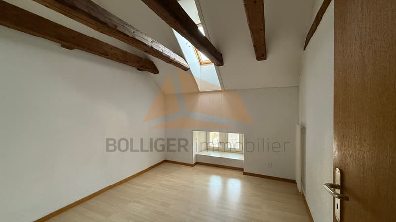 A VENDRE APPARTEMENT 130 M2 DE 4.5 PIÈCES AVEC MEZZANINE (13)