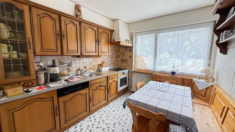 A VENDRE APPARTEMENT DE 4.5 PIÈCES EN PPE ET GARAGE (8)