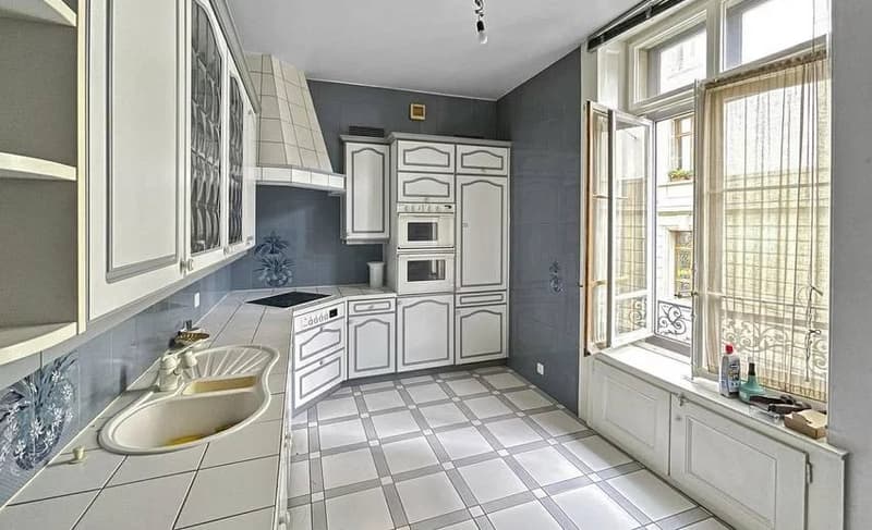 Hôtel particulier d'exception au coeur de la ville (11)