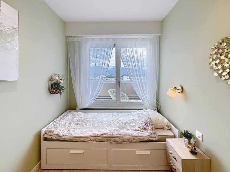 Penthouse 2 ch rénové au Grand-Saconnex (8)