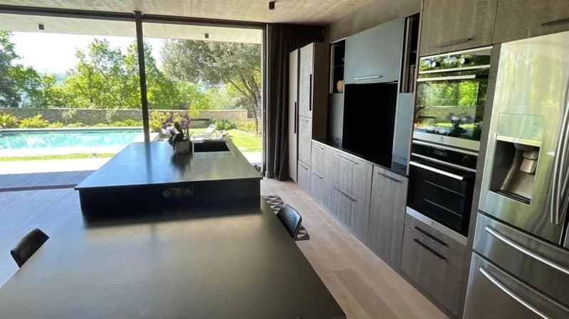 Propriété contemporaine au coeur du Luberon (6)