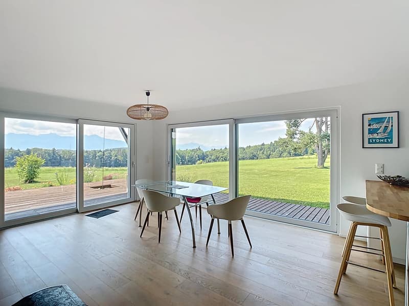 Maison rénovée avec immense jardin (2)