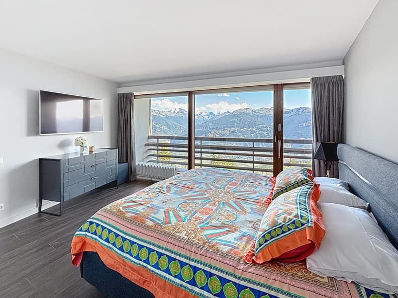 Deux magnifiques appartements de standing reliés avec une vue panoramique sur les Alpes (12)