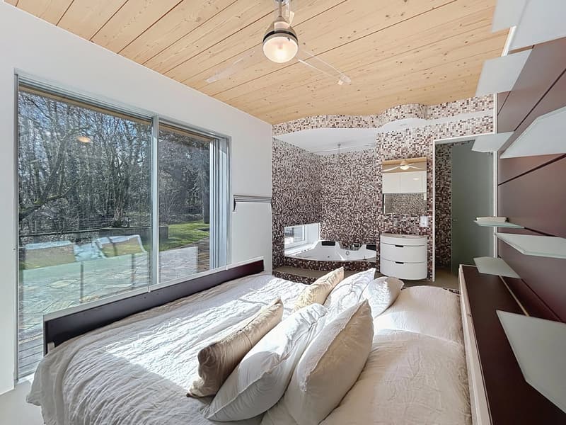 Propriété contemporaine de 600 m² avec vue panoramique sur le lac (10)