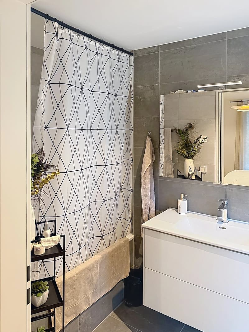Appartement de 4.5 pièces au 1er étage - 127 m² pondérés (5)